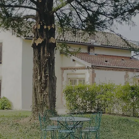 Bed & Breakfast Domaine Les Darbonnets - Et Table D'hotes *