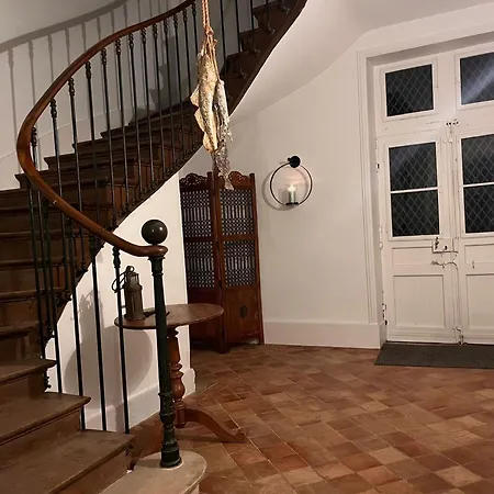 Domaine Les Darbonnets - Et Table D'hotes Bed & Breakfast *